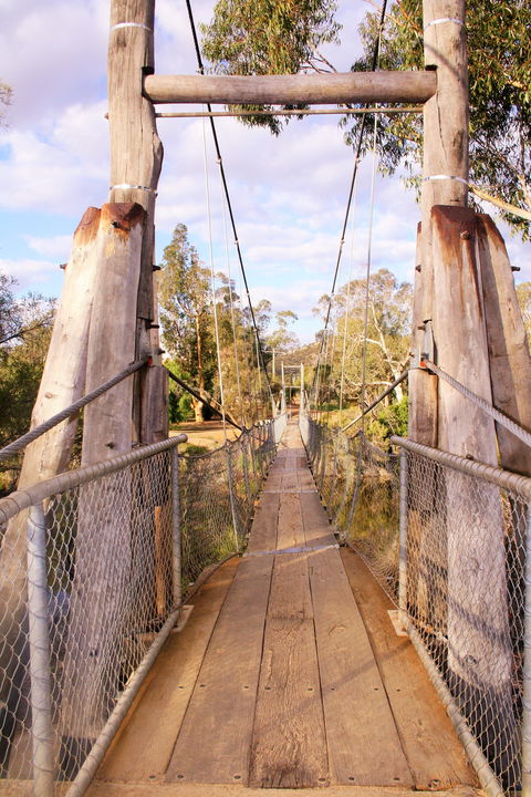 Avon River Walk Trail And Janet Millet Lane - ACT Tourism 1