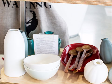 Canberra And Region Visitors Centre - ACT Tourism 1