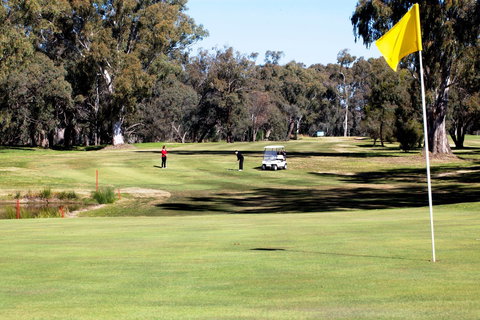 Deniliquin Golf Club - ACT Tourism 0