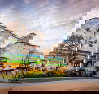 Grenfell Commodities Silos - ACT Tourism