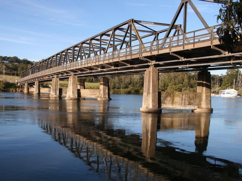 Karuah River - ACT Tourism 0