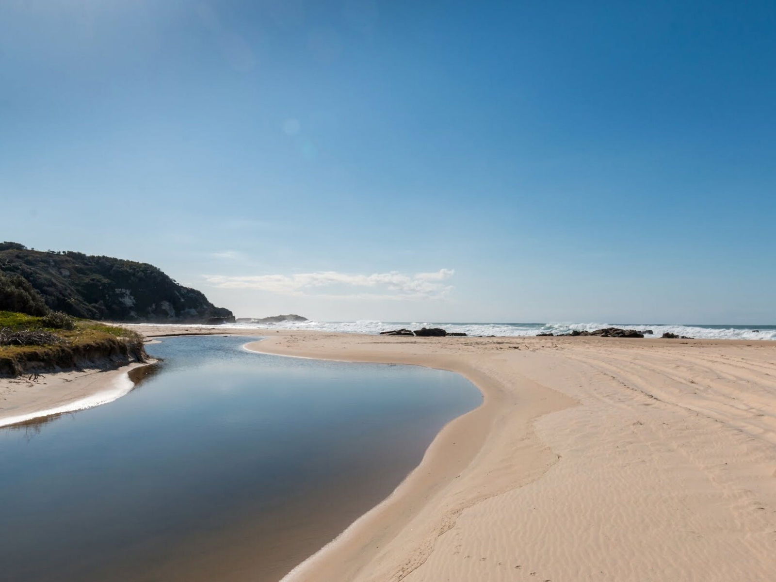 Crowdy Bay National Park NSW ACT Tourism