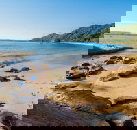Lobster Beach - ACT Tourism