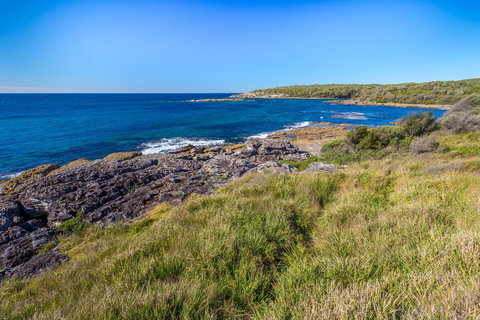 Lobster Bay - ACT Tourism 0