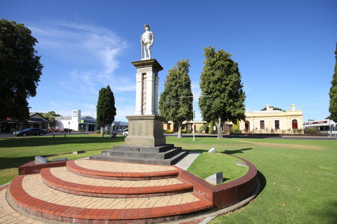 Naracoorte Town Square - ACT Tourism 0