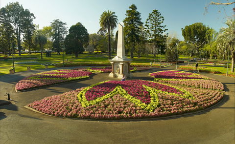 Queens Park, Toowoomba - ACT Tourism 0