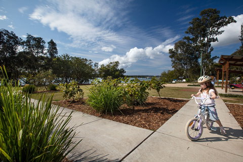 Russell Island (Canaipa) - ACT Tourism 1