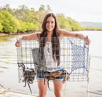 Catch a Crab Tour with Optional Seafood Lunch - ACT Tourism