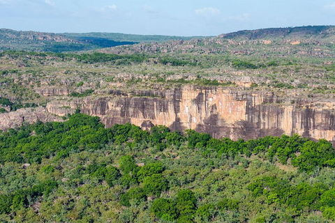 60 Minute Scenic Flight From Cooinda - ACT Tourism 1