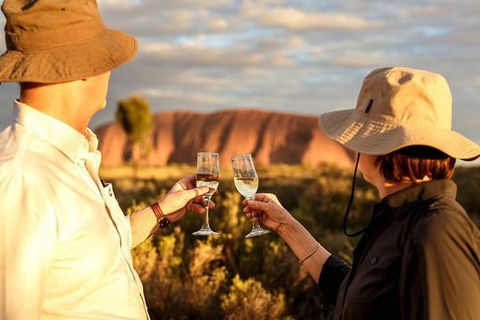 Sunset Australian Barbecue Dinner In Uluru - ACT Tourism 2