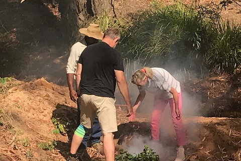 Half Day Aboriginal Rock Art Experience In Queensland - ACT Tourism 6