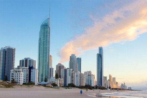 Gold Coast Airport Transfers : Airport OOL To Gold Coast City In Luxury Car - ACT Tourism 3