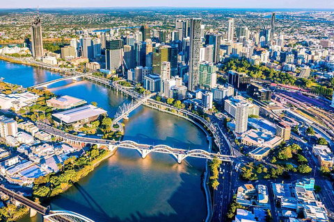 Brisbane Airport Transfers : Brisbane To Brisbane Airport BNE In Luxury Car - ACT Tourism 1