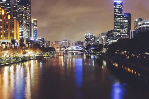 Melbourne Airport Transfers: Melbourne To Melbourne Airport MEL In Luxury Car - ACT Tourism 7