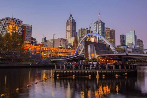 Melbourne Airport Transfers: Melbourne To Melbourne Airport MEL In Luxury Car - ACT Tourism 6