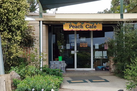 Day Tour Of Yarra Valley Puffing Billy And Rayners Orchard - ACT Tourism 38