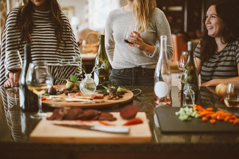Full-Day Gourmet Wine Tour With Pick Up And Lunch - ACT Tourism 3