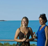 Roebuck Bay - ACT Tourism