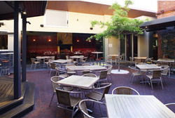 Robin Hood Hotel - ACT Tourism 2