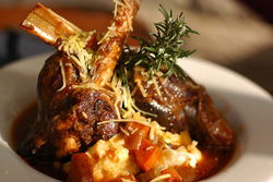 Chatswood Hill Tavern - ACT Tourism 2