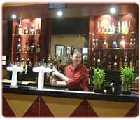 Brown Jug Hotel - ACT Tourism 1