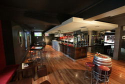 Robin Hood Hotel - ACT Tourism 3