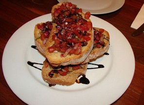 Annies Pizza & Restaurant - ACT Tourism 4