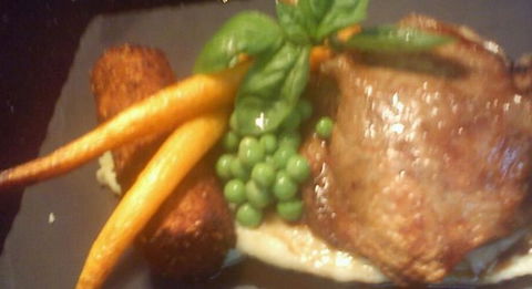 Macauleys Restaurant - ACT Tourism 5