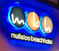 Mullaloo Beach Hotel - ACT Tourism 0