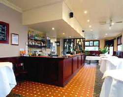Albion Hotel Port Melbourne - ACT Tourism 0