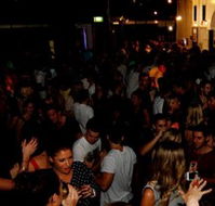 The Causeway Bar - ACT Tourism