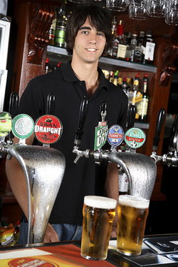 Kardinya Tavern - ACT Tourism 1