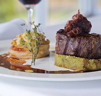 Chris's Beacon Point Restaurant - ACT Tourism