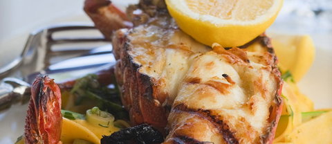 Chris's Beacon Point Restaurant - ACT Tourism 6