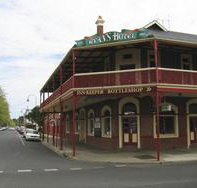 Ryans Hotel - ACT Tourism