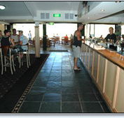 Bateau Bay Hotel - ACT Tourism