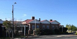 Capel Tavern, Restaurant & Bottleshop - ACT Tourism 0