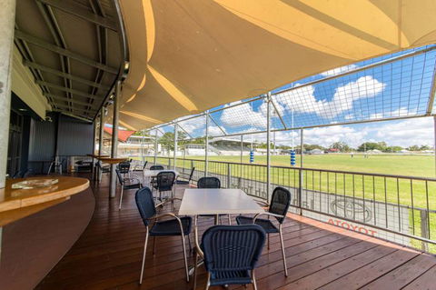 Sunshine Beach Surf Life Saving Club - ACT Tourism 4