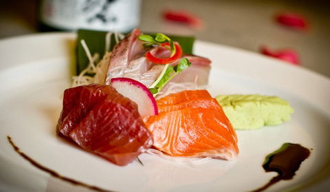Uchi Lounge - ACT Tourism 4