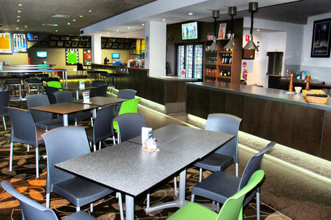 Central Lane Hotel - ACT Tourism 5