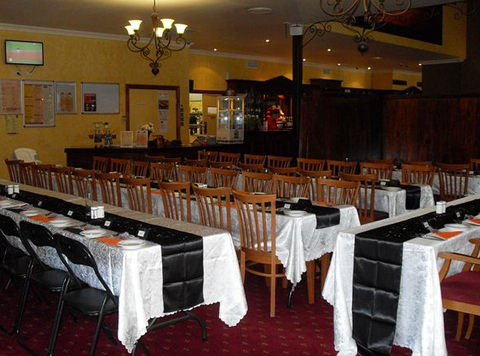 Glass House Mountains Tavern - ACT Tourism 2