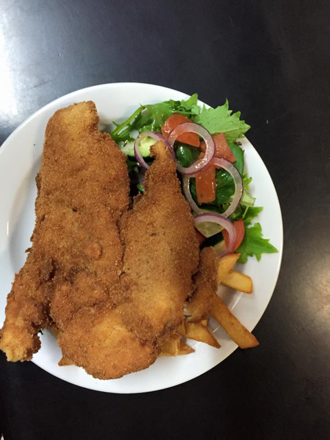 Lakes Creek Hotel - ACT Tourism 0