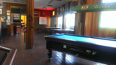 Lakes Creek Hotel - ACT Tourism 1