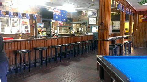 Lakes Creek Hotel - ACT Tourism 2