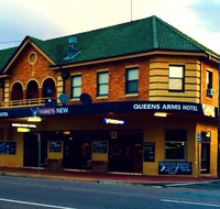 Queens Arms Hotel - ACT Tourism