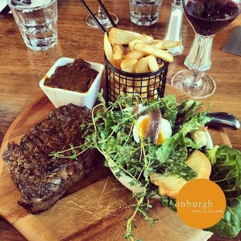 Edinburgh Hotel & Cellars - ACT Tourism 1