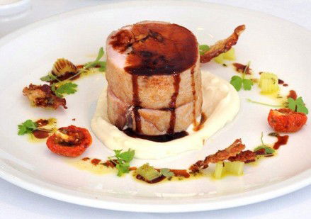 Newport Arms Hotel - ACT Tourism 2