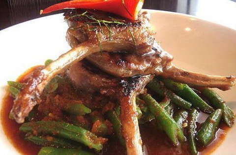 Kaffir Lime Thai Eatery - ACT Tourism 1