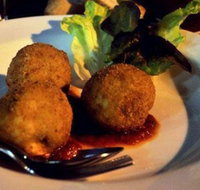 Via Napoli Pizzeria - ACT Tourism