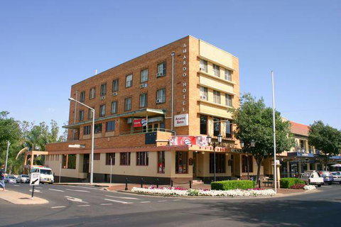 Amaroo Hotel - ACT Tourism 1